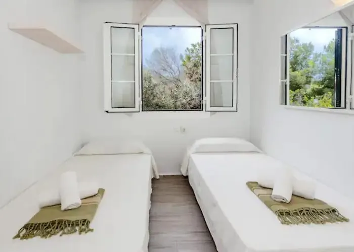 Precioso Bon Respos 8 קאלאן בוש