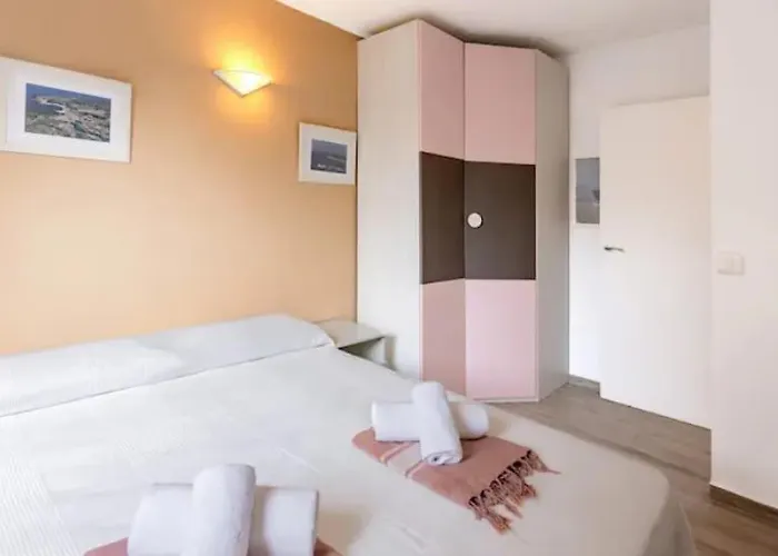 Precioso Bon Respos 8 * Cala'N Bosch (Menorca)